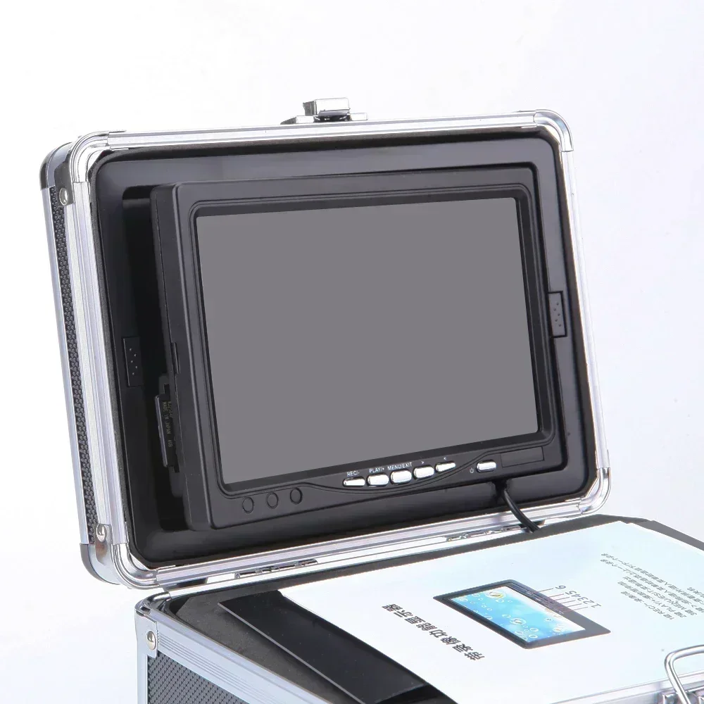 WF13 Schermo LCD da 7 pollici  - Fish Finder Case recensione e prezzo